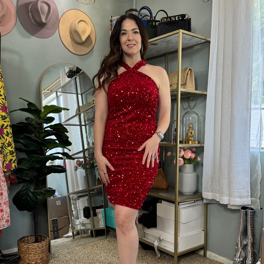 Sparkly sequin velvet halter bodycon party dress